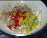 A picture of step 2 of Kung pao noodles.
