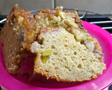 Foto del paso 4 de la receta: Budín húmedo de uvas y kiwis sin manteca