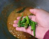 Foto langkah ke 3 dari resep Gule Tuna Daun Pakis by Bunda Pure's.