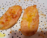 Foto del paso 3 de la receta: Desayuno con aguacate, queso de oveja y frutos secos