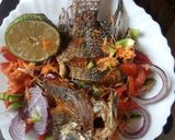 A picture of step 4 of Deep fry dry fish.