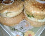 A picture of step 8 of Alu patty burger.
