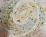 A picture of step 4 of Coriander lachcha Paratha.