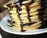 A picture of step 5 of Pancakes.