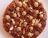 Foto del paso 6 de la receta: Tarta de nueces con ganache de café y trufa de chocolate