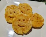 Foto del paso 5 de la receta: Caritas de papa (Aptos para bebés 👶🏻+6 meses)