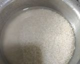 स्पोंजी जाळीदार इडली (Spongy Idli Recipe In Marathi) रेसिपी स्टेप 2 फोटो