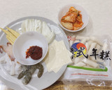 起司海鮮泡菜炒年糕的食譜步驟1照片