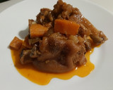 Foto del paso 6 de la receta: Paticas o manitas de cerdo con zanahoria