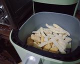 Foto langkah ke 2 dari resep French Fries Airfryer - Dapur Marisa.