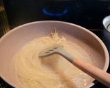 Foto langkah ke 2 dari resep Spaghetti Aglio olio.