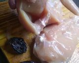 Foto del paso 1 de la receta: Pechugas de pollo agridulces rellenas