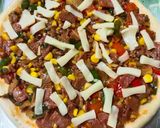 Foto langkah ke 7 dari resep Crust Pizza (Renyah dan Empuk) Tanpa Ulen Profing Kilat.