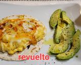 Foto del paso 7 de la receta: Huevo revuelto con sobrasada, queso y miel
