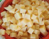Foto langkah ke 1 dari resep Sambel goreng kentang.