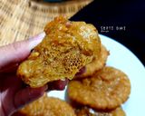 Foto langkah ke 10 dari resep Kue Kucur/ Cucur Gula Merah Nyerat Nyarang Lembut.