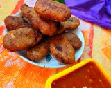 A picture of step 9 of Garlic poha cutlets with garlic tomato sauce.