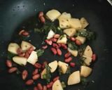 A picture of step 1 of Potato sago khichdi.