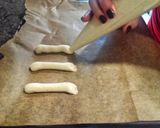 Foto del paso 5 de la receta: Lenguas de gato