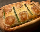 Foto del paso 15 de la receta: Quiche de espárragos trigueros, shiitakes, jamón y queso de cabra