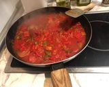 Foto del paso 2 de la receta: Bacalao con salsa de tomate
