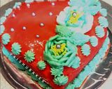 A picture of step 13 of Valentine's Heart Cake.