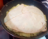 Foto del paso 7 de la receta: Tortilla de papas rellena con queso y jamón