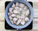 Hình bước làm 2 của món Sườn xào chua ngọt