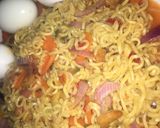 A picture of step 3 of Shrimps veggies noodle.