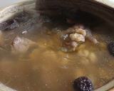 栗子雞腳排骨煲湯的食譜步驟3照片