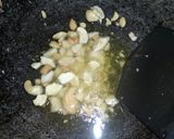 A picture of step 3 of Apple halwa.