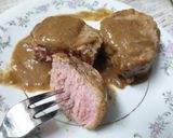Foto del paso 4 de la receta Solomillo de cerdo en salsa de vino dulce