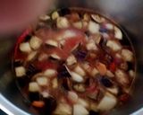 Φωτογραφία βήματος 6 της συνταγής Μελιτζανοπατάτες στη χύτρα