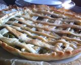 Foto del paso 3 de la receta: Tarta Brisa con Escarola Quesos y Alcaparras 