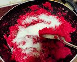 A picture of step 4 of Beetroot Barfi.