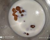 A picture of step 6 of Instant jalebi in milk dip.