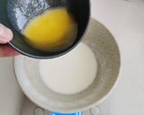 A picture of step 2 of Donuts with sugar Glaze.