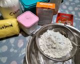 Foto langkah ke 1 dari resep Pizza Mini Lembut No Ulen No Telur ala Shelly.