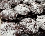Foto langkah ke 6 dari resep Chocolate crinkle cookies.