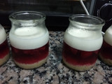 Triffle light con frutillas sin cocción