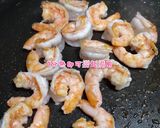 香蒜蘆筍炒蝦仁的食譜步驟2照片