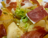 Foto del paso 3 de la receta: Huevos rotos con patatas y jamón light