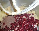 Áfonyás-csokis keksz recept fázis 3 fotója