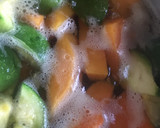 Foto del paso 1 de la receta: Budín de calabaza 🎃 y zapallitos 🫑🧅🧄🥒🍅🎃❤️🤩