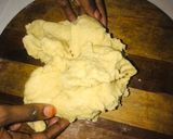 A picture of step 2 of Meat pie.