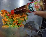 Foto langkah ke 3 dari resep Tumis Ati Bakso Sayuran.