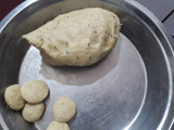 મસાલા પૂરી(Masala Poori Recipe in Gujarati)