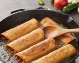 Foto del paso 5 de la receta: Chimichangas Picadillo