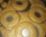 A picture of step 5 of Chocolate donuts Christmas special.