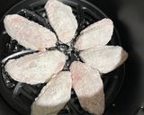 A picture of step 4 of Air fryer chicken wings.